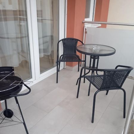 Verebes Apartman غيور المظهر الخارجي الصورة