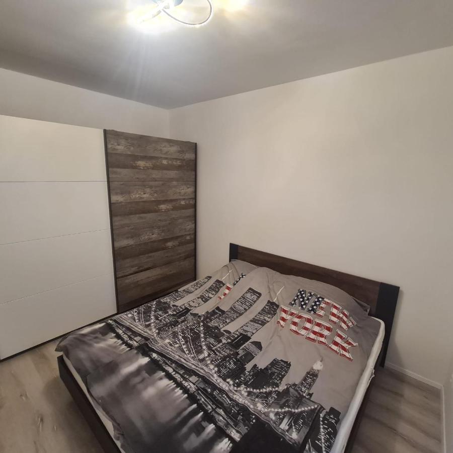 Verebes Apartman غيور المظهر الخارجي الصورة